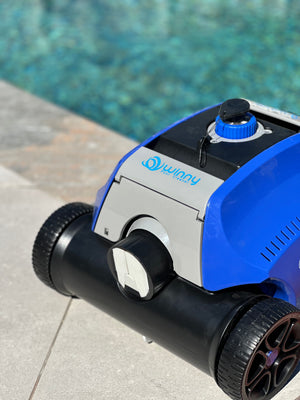 Poolrobot Coyote – Batteridriven & Sladdlös Pooldammsugare