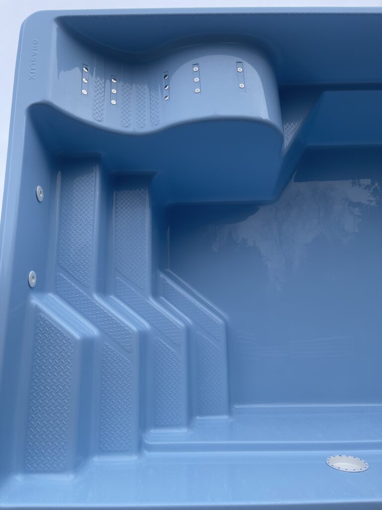 Glasfiberpool Saggat 8,00m x 3,50m x 1,50m